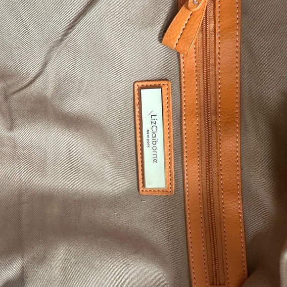 LIZ CLAIBORNE NEW YORK ORANGE PEBBLEDE GENUINE LEATHERLARGE SHOULDER HOBO BAG - Picture 6 of 7